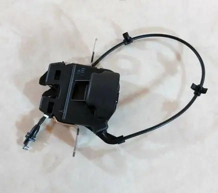 Mercedes-Benz C W205 Seat back rest lock catch A2059200476 2059200476
