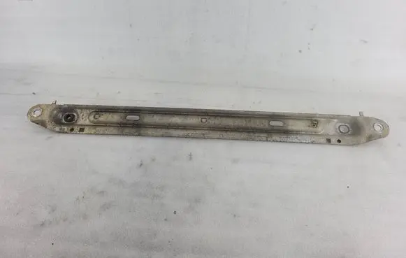 Citroen C4 Grand Picasso Bottom radiator support slam panel 96800107