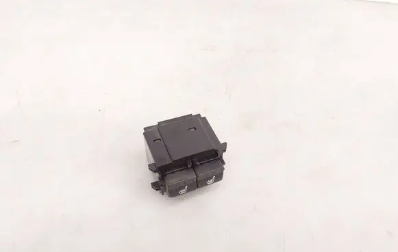 Volvo XC60 Seat heating switch 30659480 MW355100039