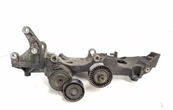 Peugeot 4007 Generator/alternator bracket 9661297180