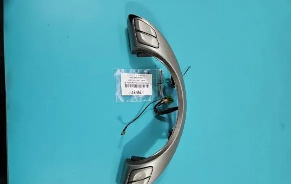Multifunctional control switch/knob