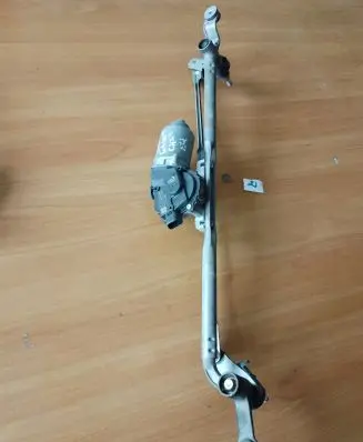 Jeep Grand Cherokee Front wiper linkage and motor