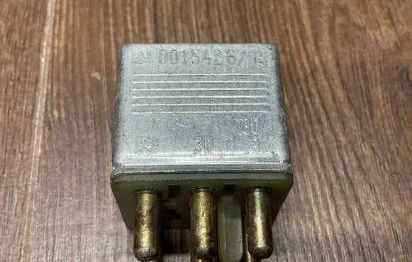 Mercedes-Benz SL R129 Other relay 0015426719