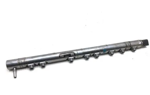 BMW X6 F16 Fuel main line pipe 0445216036