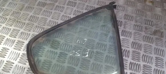 BMW 3 E36 Rear vent window glass 