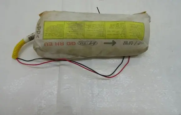 Hyundai i30 Seat airbag 88920A6000