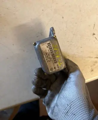 Seat Toledo II (1M) ESP acceleration yaw rate sensor 1J1907637D 1008800E1