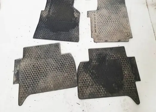 Volkswagen Amarok Front floor carpet liner 
