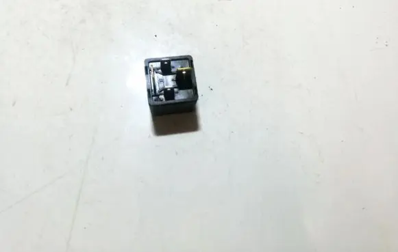 Alfa Romeo 166 Other relay 7752313m a727