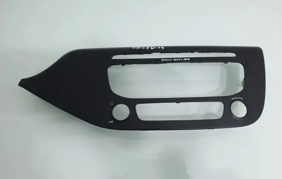 KIA Pro Cee'd II Radio/GPS head unit trim 84740A2000