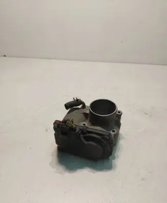 Toyota Yaris Throttle valve 2203021030 C1570 6H100
