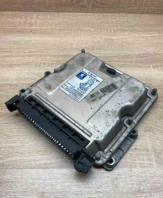 Peugeot 206 Engine control unit/module ECU 9643524980 0281010767
