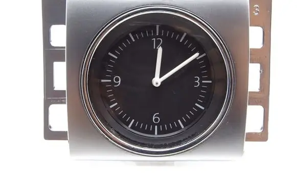 Volkswagen PASSAT B7 Speedometer (instrument cluster) 3AA919204A