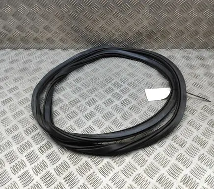 Audi RS6 C8 Rubber seal rear door 4K9833721A