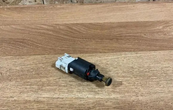 Citroen C3 Brake pedal sensor switch 9643478880