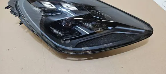Porsche Cayenne (9Y0 9Y3) Headlight/headlamp 9Y0941104B