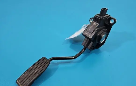 Honda Jazz Accelerator throttle pedal 51002262185 IMPRK1548625