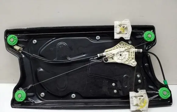 Land Rover Discovery 3 - LR3 Front window lifting mechanism without motor D2R5A LH962252100