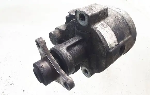 Renault Scenic I Power steering pump 7846075