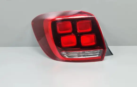 Dacia Sandero Rear/tail lights 90113188 265554938R B52FEAR