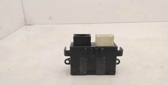 BMW 3 E46 Wing mirror control module 6913364 110187 05021805