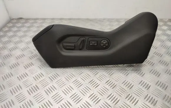 Citroen C5 Front door seat control surround trim 4422330 4422328 4405878