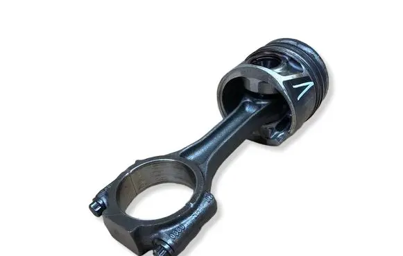 Volkswagen PASSAT B7 Connecting rod/conrod 0359