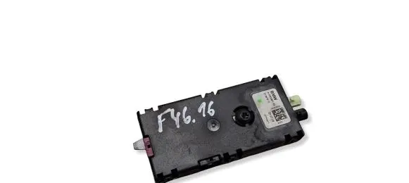 BMW 2 F46 Aerial antenna amplifier 9352601