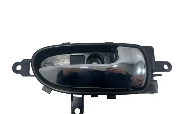 Nissan Leaf I (ZE0) Front door interior handle