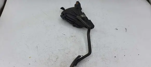 Mitsubishi Space Star Accelerator throttle pedal 30865642 M8655442