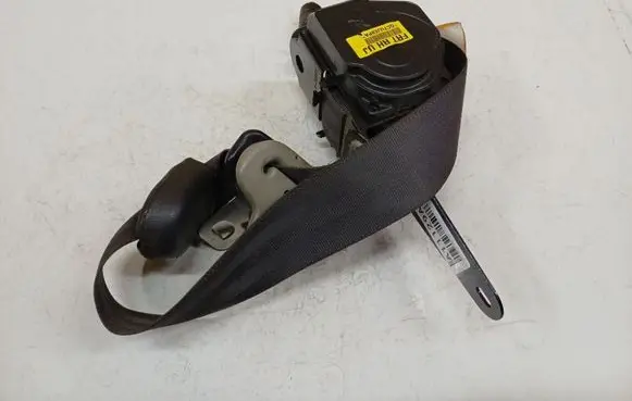 Opel Antara Front seatbelt 0435137