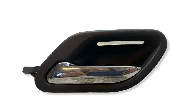 BMW 7 E38 Front door interior handle 8239475