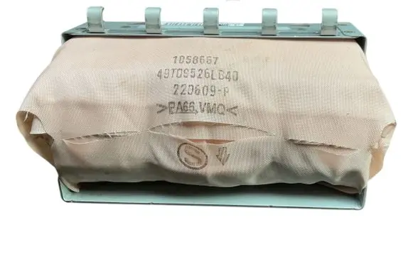 Subaru Outback Passenger airbag 1058667 220609P