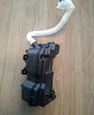 Volkswagen ID. Buzz Windshield washer fluid reservoir/tank 1N3955448C 1K6955651