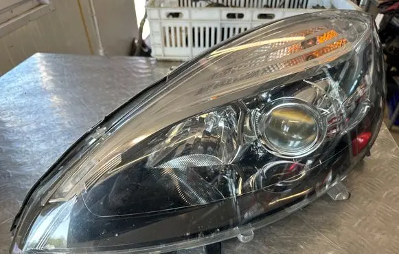 Renault Scenic III - Grand scenic III Headlight/headlamp 260601946R