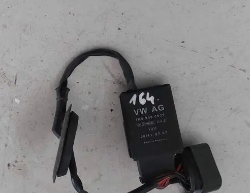 Skoda Superb B6 (3T) Fuel injection pump control unit/module 1K0906093F 08410707