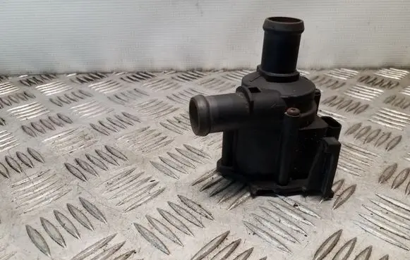 Audi A5 Sportback 8TA Electric auxiliary coolant/water pump 06H121601J