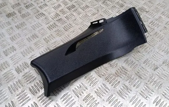 Tesla Model S Other sill/pillar trim element 