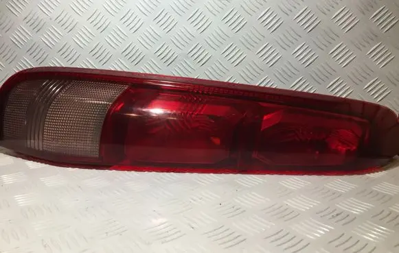 Nissan X-Trail T30 Rear/tail lights