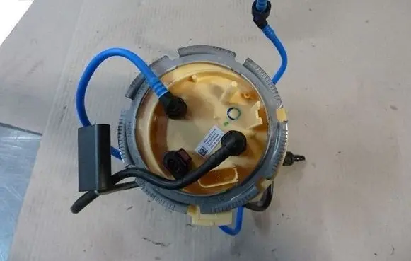 Audi A3 S3 8P In-tank fuel pump A2C82349001SD