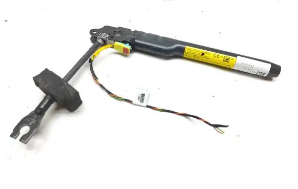 Fiat 500E Front seatbelt buckle 07357257610 34334347B 93257