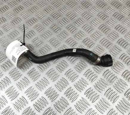 BMW iX Engine coolant pipe/hose 8833640