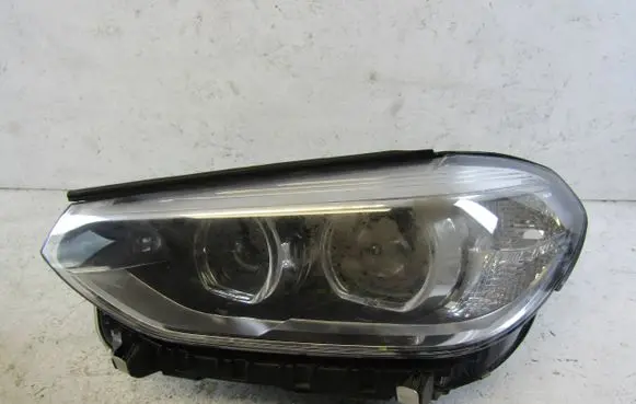 BMW X3 G01 Headlight/headlamp 8739647-02