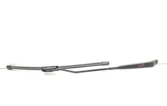 Renault Kangoo II Front wiper blade arm 8200409696