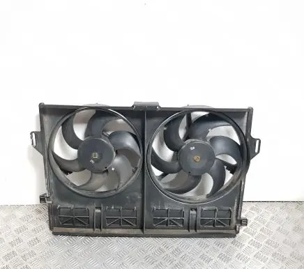 Jaguar XK8 - XKR Electric radiator cooling fan 9010565 8240168