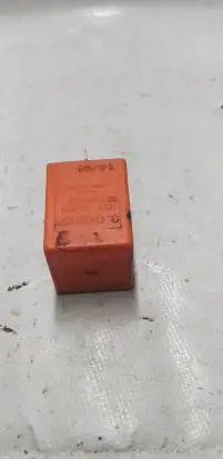 Peugeot 806 Other relay 9619879180