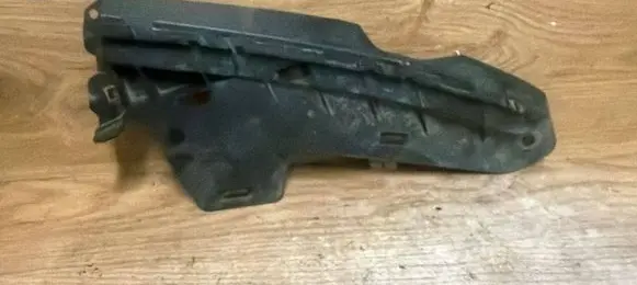 Volvo V70 Front bumper mounting bracket 30796388