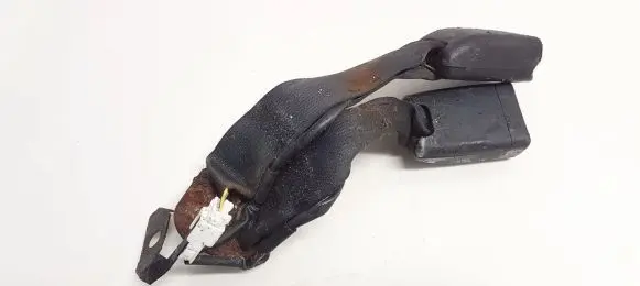 Nissan X-Trail T31 Middle seatbelt buckle (rear) 