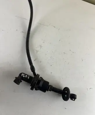 Peugeot 607 Clutch master cylinder 