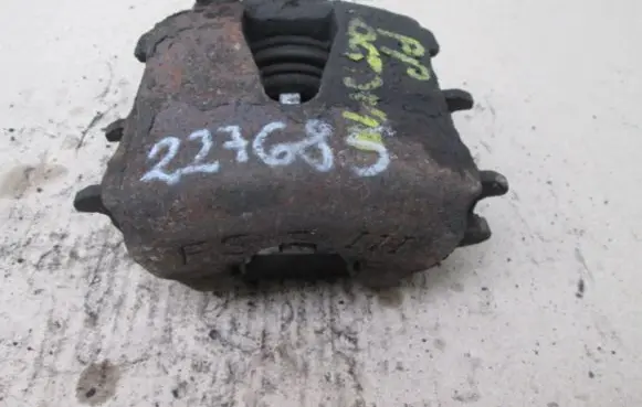 Skoda Octavia Mk1 (1U) Front brake caliper
